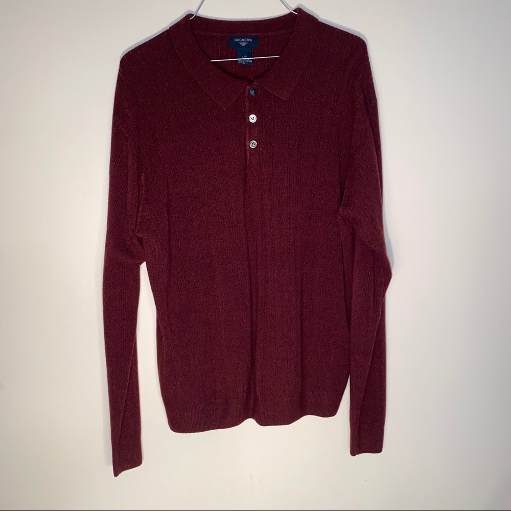 Dockers maroon 3 button sweater L